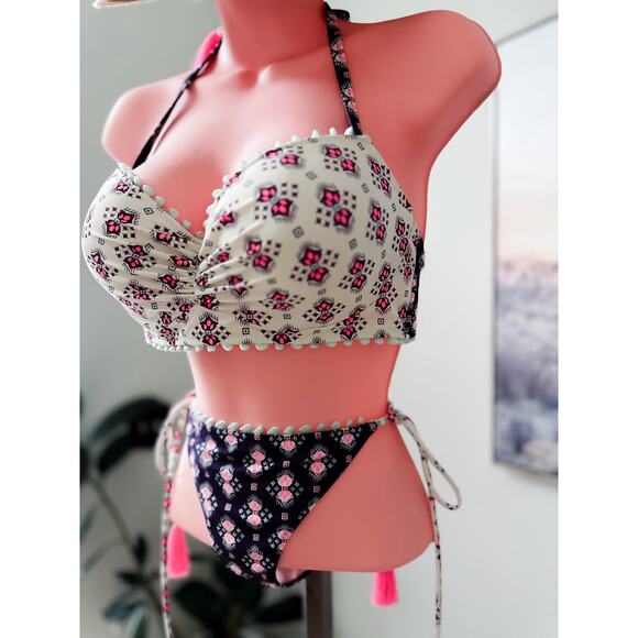 New VICTORIA’S SECRET boho patterned bandeau tassel string bikini swimsuit 36C/M - Picture 2 of 8